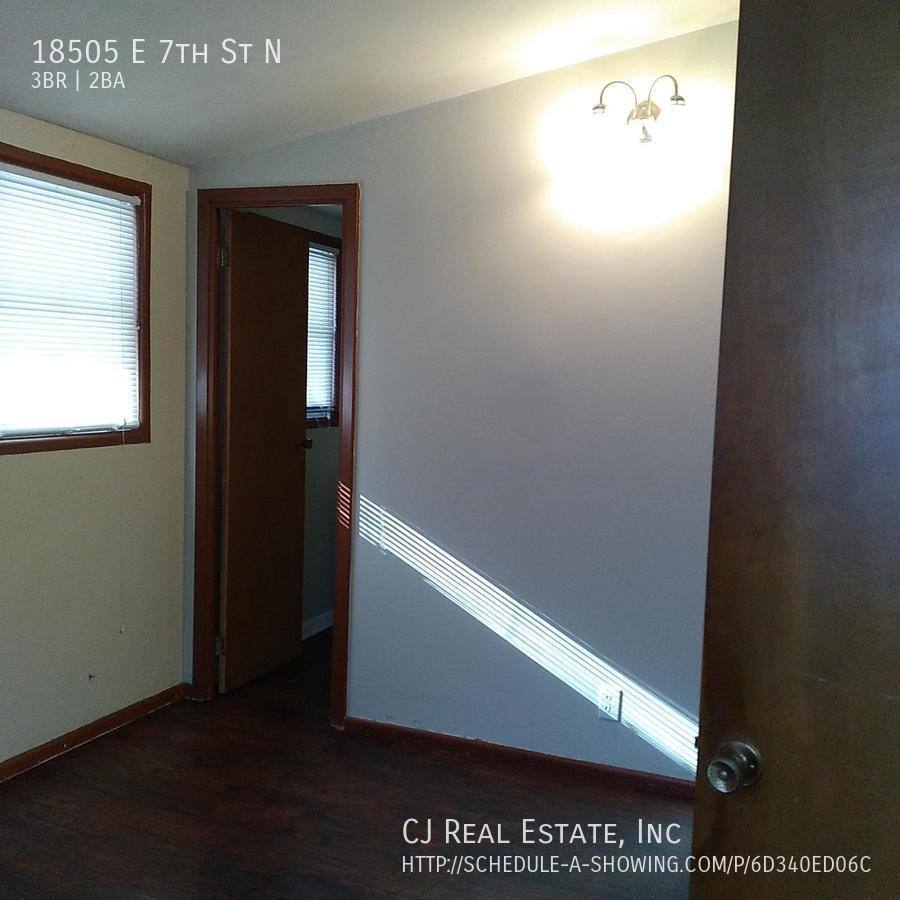 House for rent at 18505 E 7th St N, Independence, MO 64056