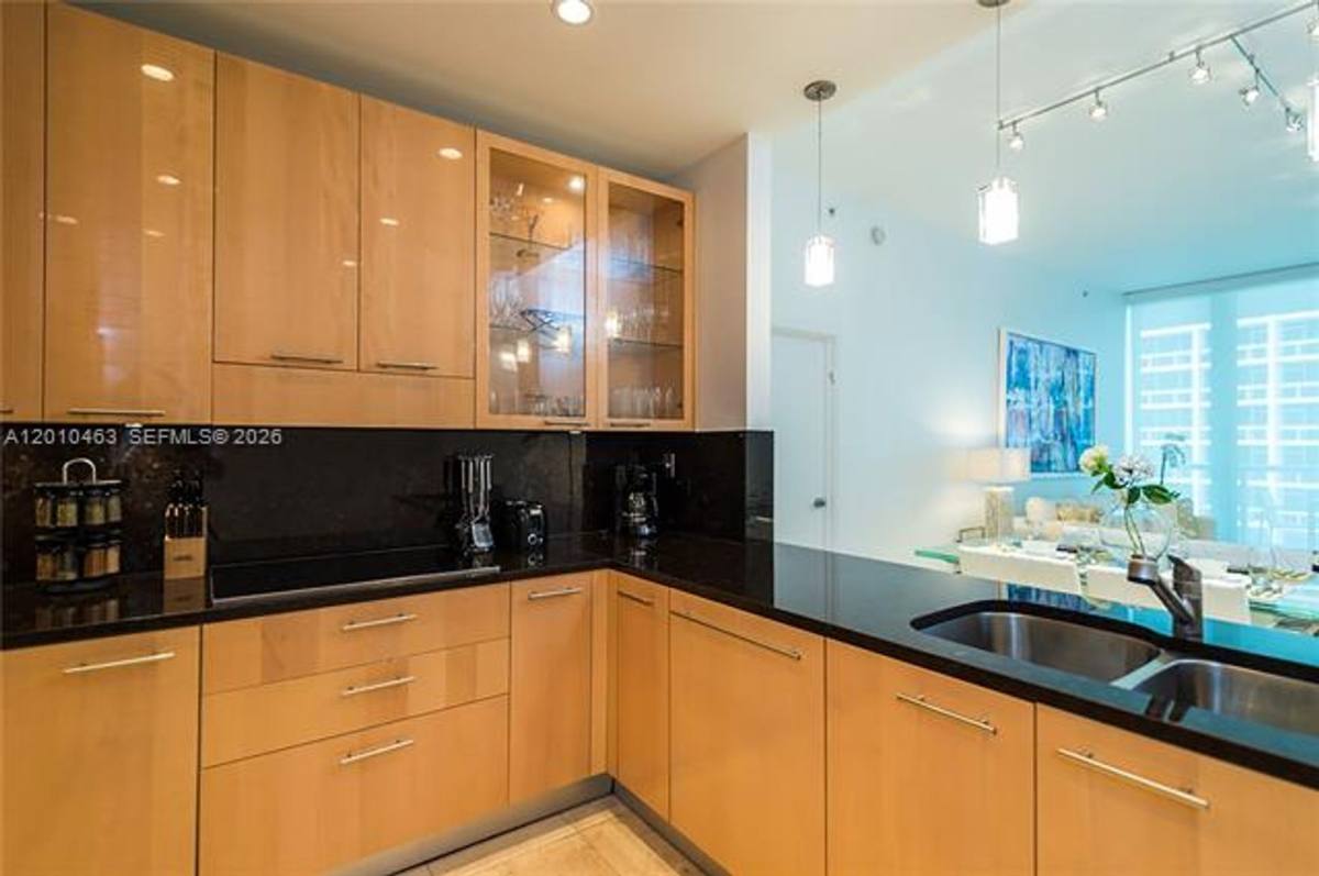 Condo for rent at 6799 Collins Ave, Miami Beach, FL 33141