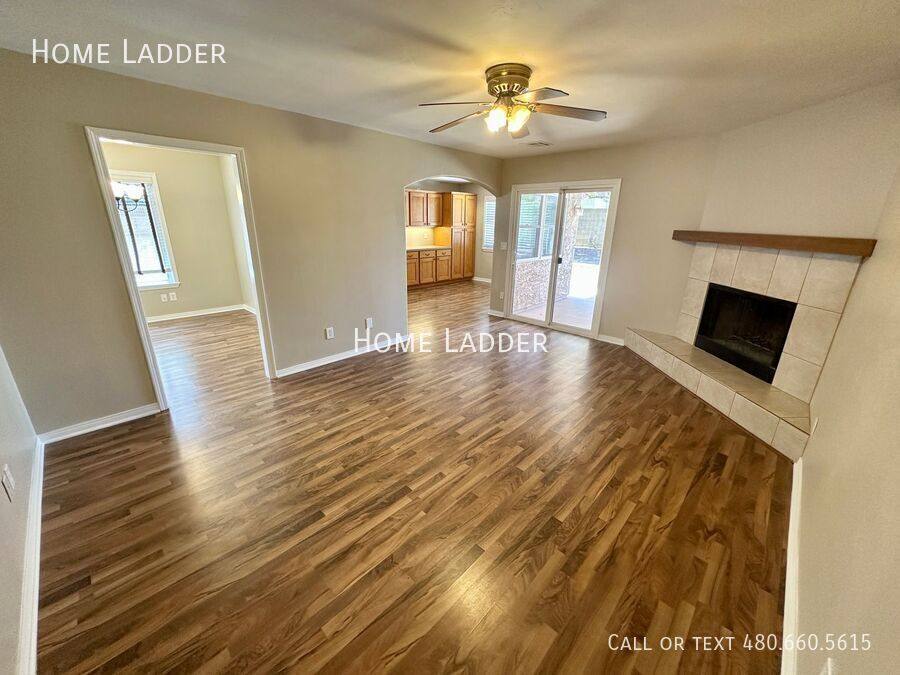 House for rent at 13818 N 20th St, Phoenix, AZ 85022