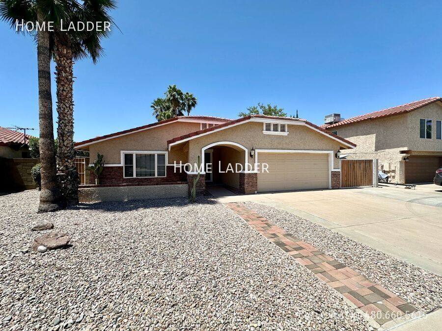 House for rent at 13818 N 20th St, Phoenix, AZ 85022