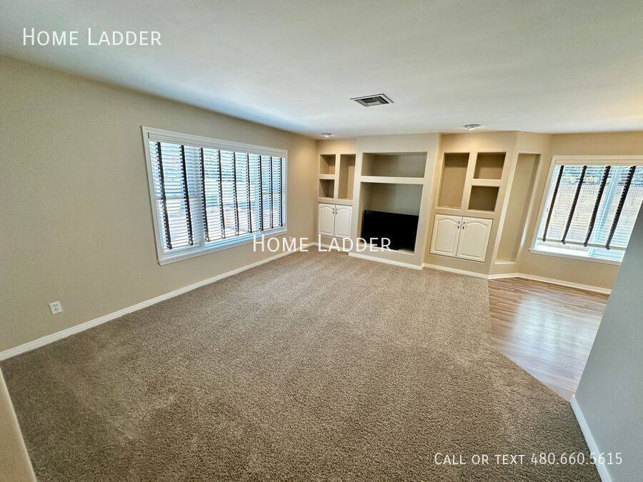 House for rent at 13818 N 20th St, Phoenix, AZ 85022