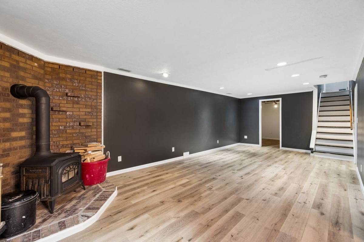 House for rent at 1632 Dodge St, Lincoln, NE 68521