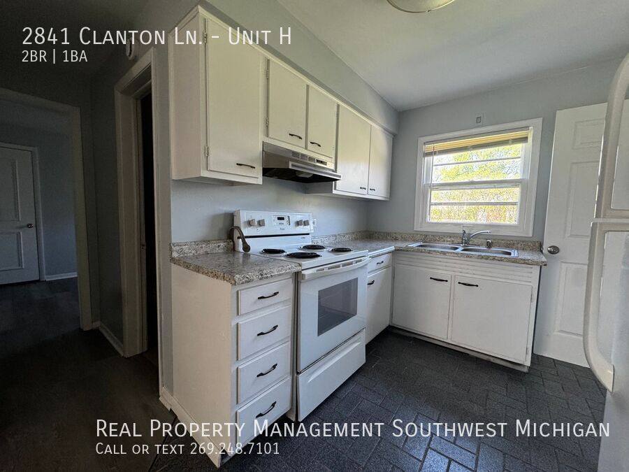 Apartment for rent at 2841 Clanton Lane #H, Coloma, MI 49038