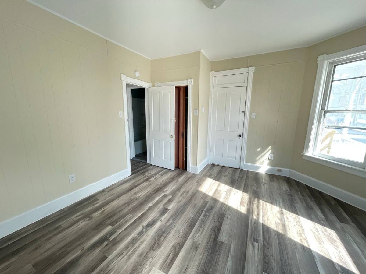 Apartment for rent at 127-129 W Second St, Waynesboro, PA 17268