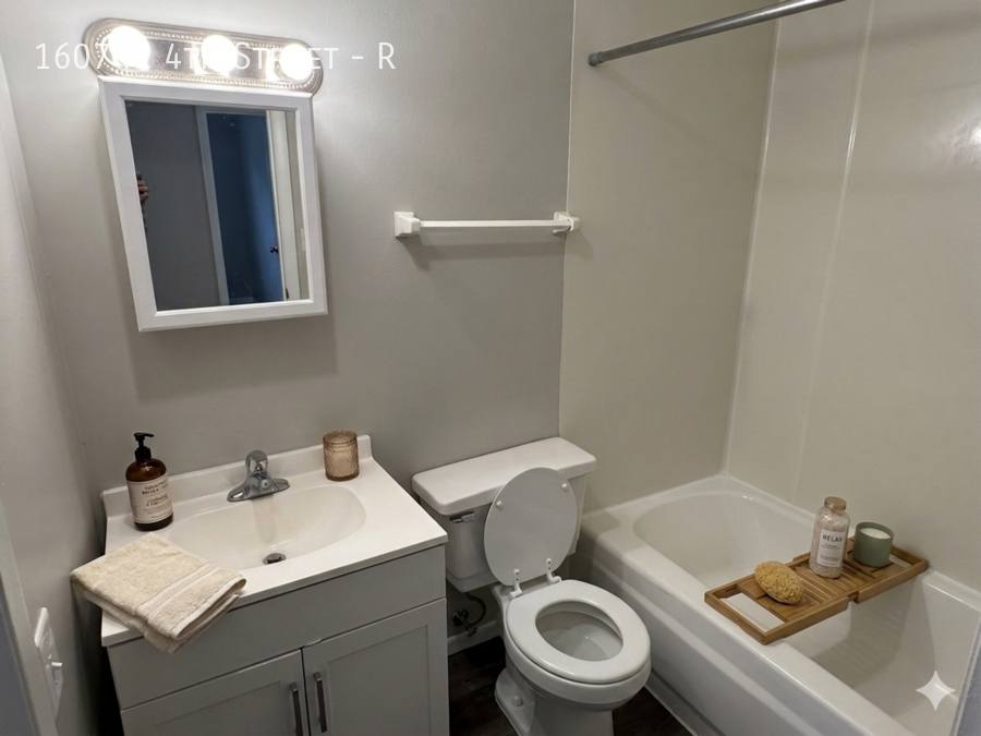 Apartment for rent at 1607 N 4th St #R, Columbus, OH 43201