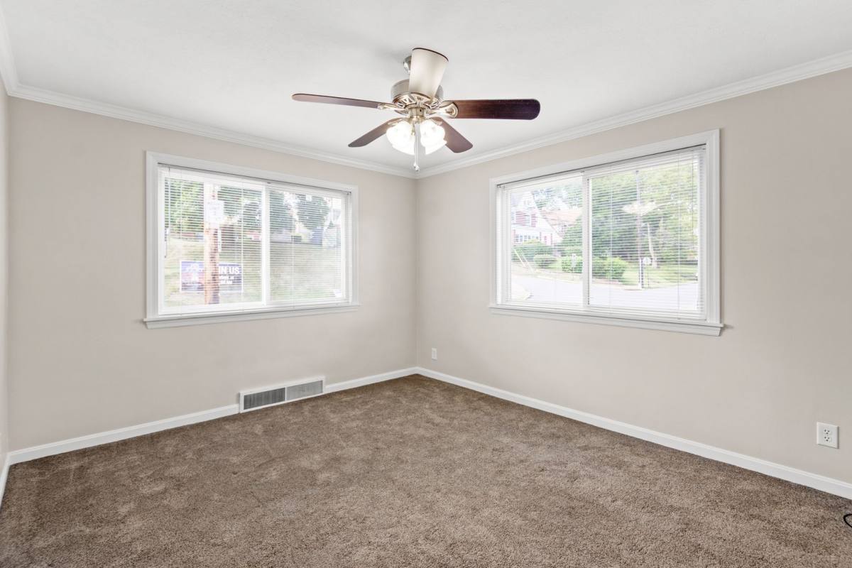 Apartment for rent at 1201 State Ave, Coraopolis, PA 15108
