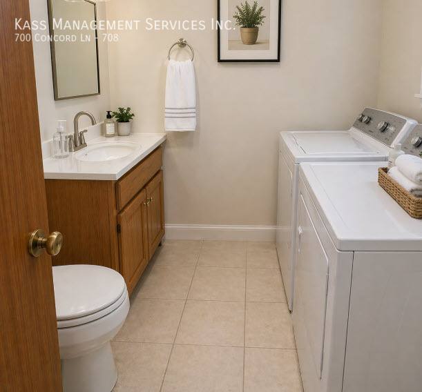 Townhouse for rent at 700 Concord Lane #708, Barrington, IL 60010