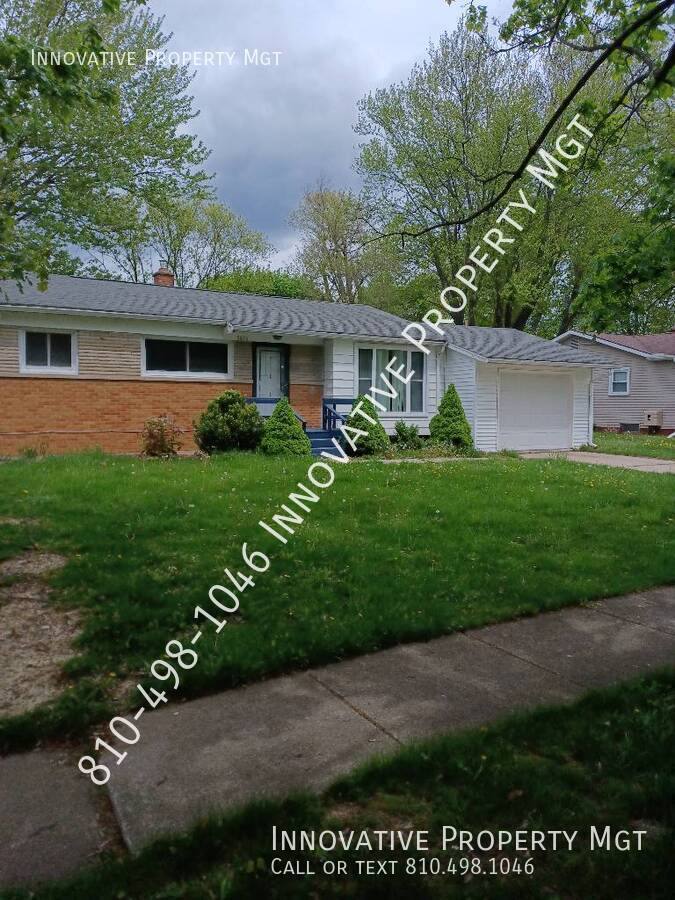 House for rent at 5476 Westchester Dr, Flint, MI 48532