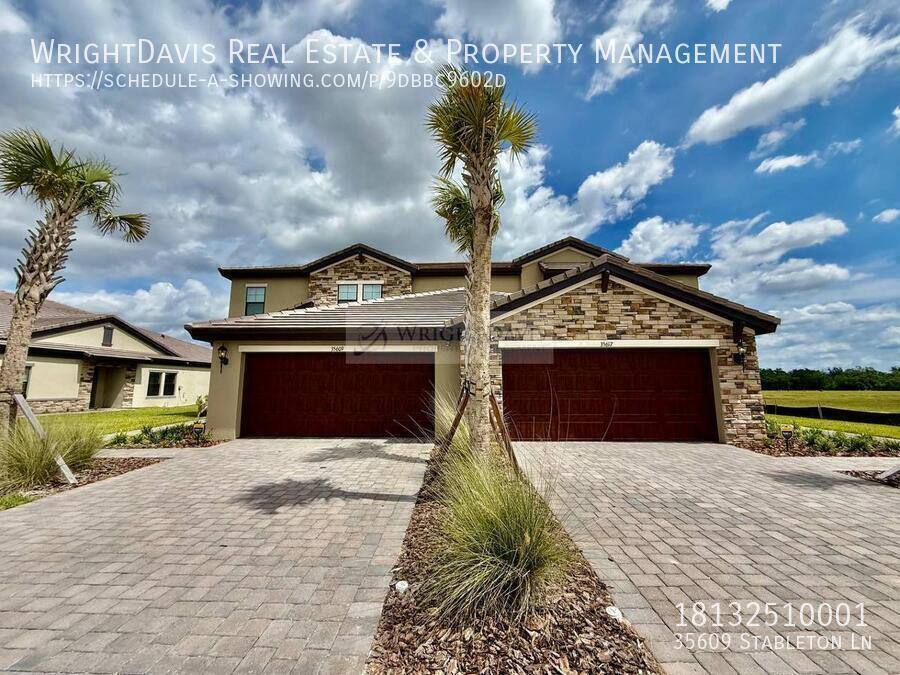 Townhouse for rent at 35609 Stableton Lane, Zephyrhills, FL 33541