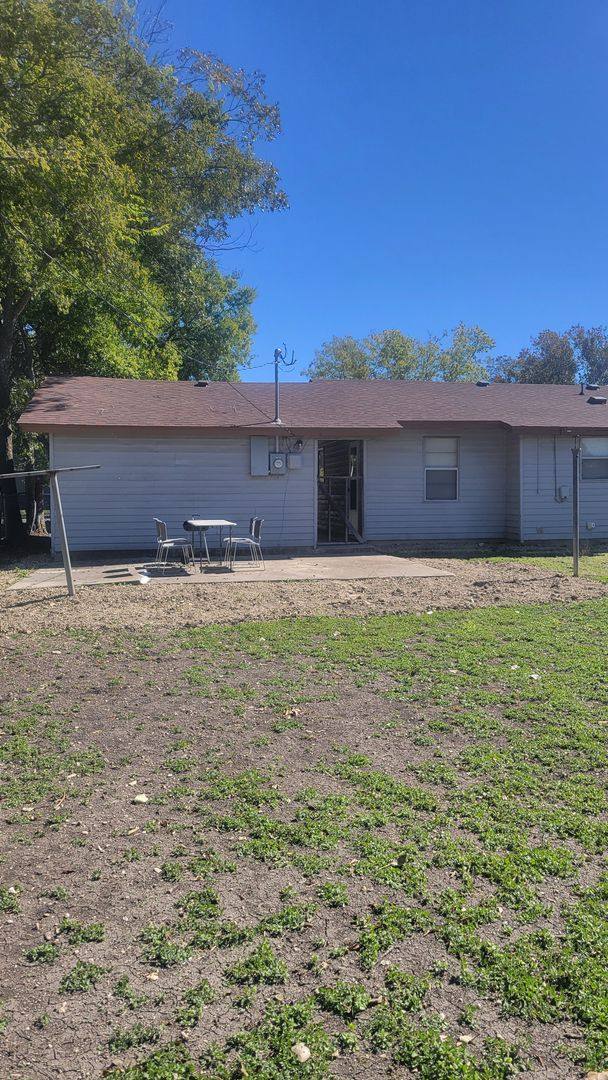 808 Mary St, Copperas Cove, TX 76522 - House for Rent - Image 4