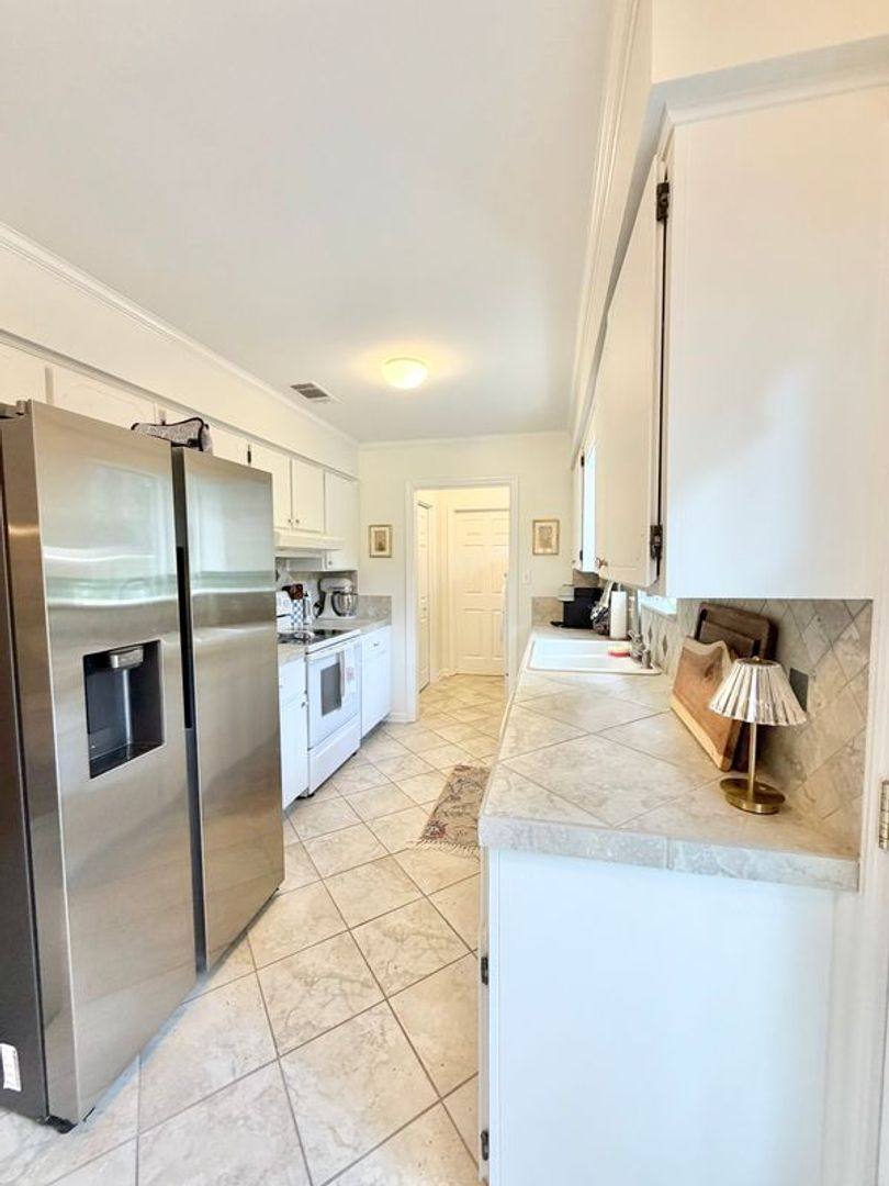 House for rent at 490 Strathy Hall Dr, Richmond Hill, GA 31324