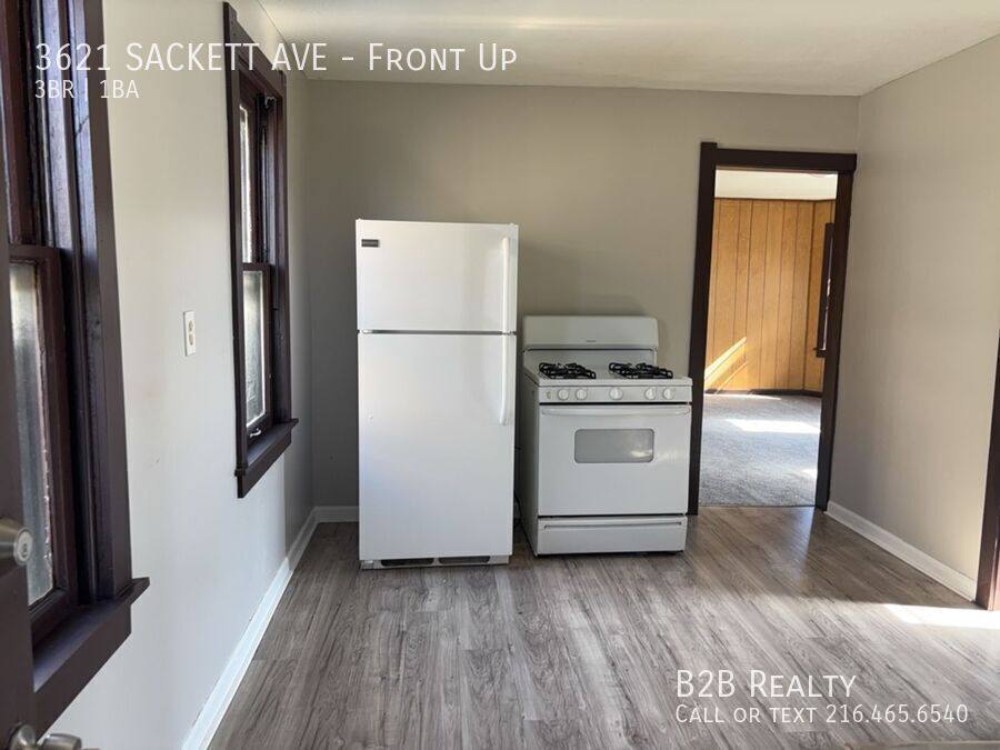 Apartment for rent at 3621 Sackett Ave, Cleveland, OH 44109