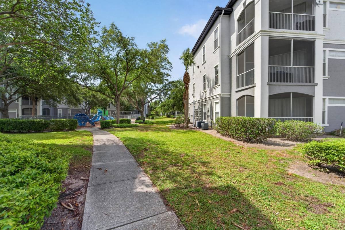 Condo for rent at 5611 Legacy Crescent, Riverview, FL 33578