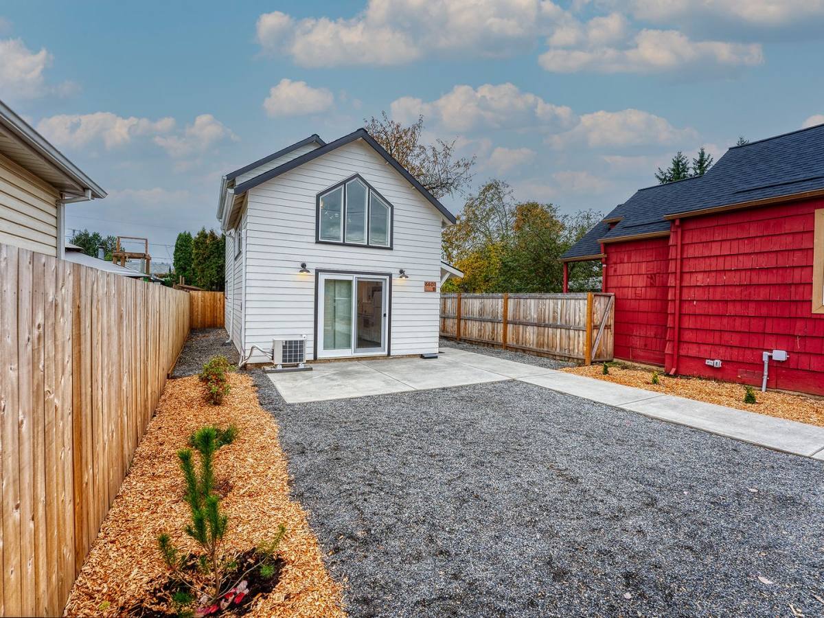 House for rent at 6601 SE 94th Ave, Portland, OR 97266