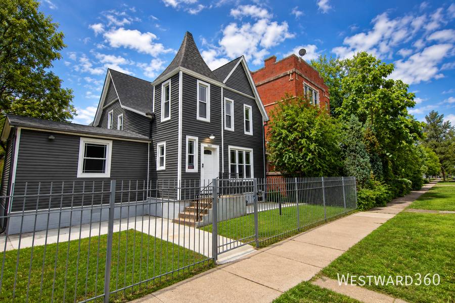 Apartment for rent at 7527 S Stewart - 1st, Chicago, IL 60620