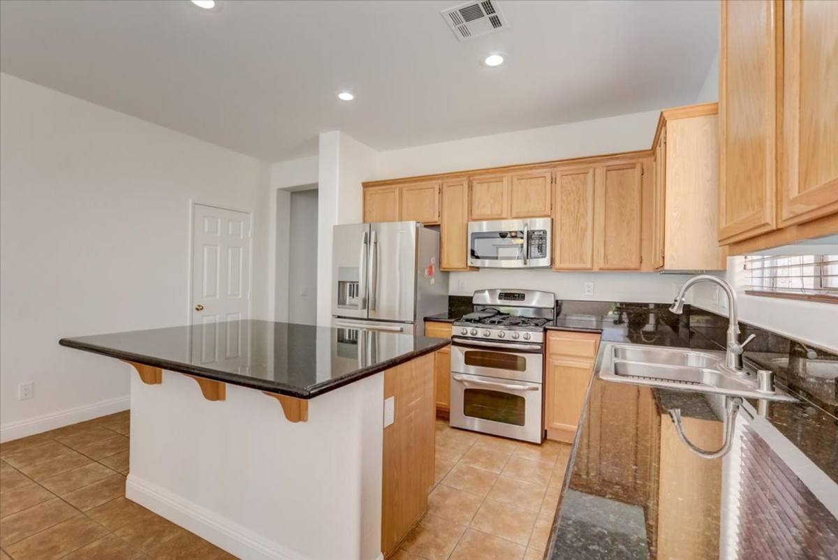 House for rent at 10948 Positano St, Las Vegas, NV 89141