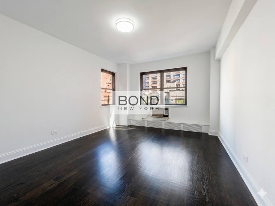 Apartment for rent at 219 E 69th St #K, New York, NY 10021