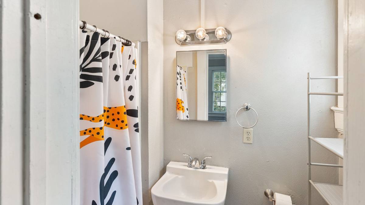 House for rent at 350 E State St, Baton Rouge, LA 70802