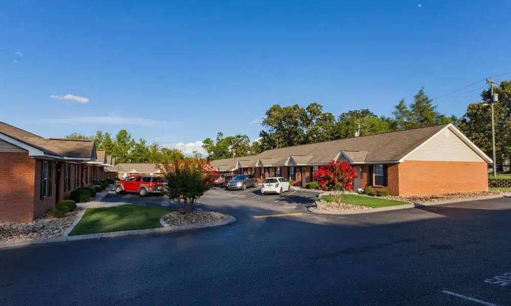 Apartment for rent at Home Place, 913 State Line Rd, Chattanooga, TN 37412