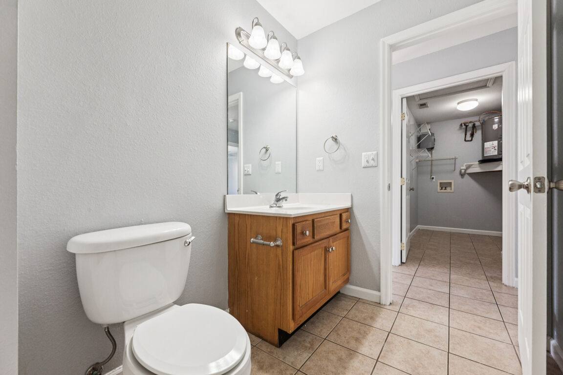 Apartment for rent at Home Place, 913 State Line Rd, Chattanooga, TN 37412