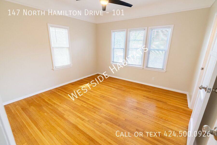 Apartment for rent at 147 N Hamilton Dr #101, Beverly Hills, CA 90211