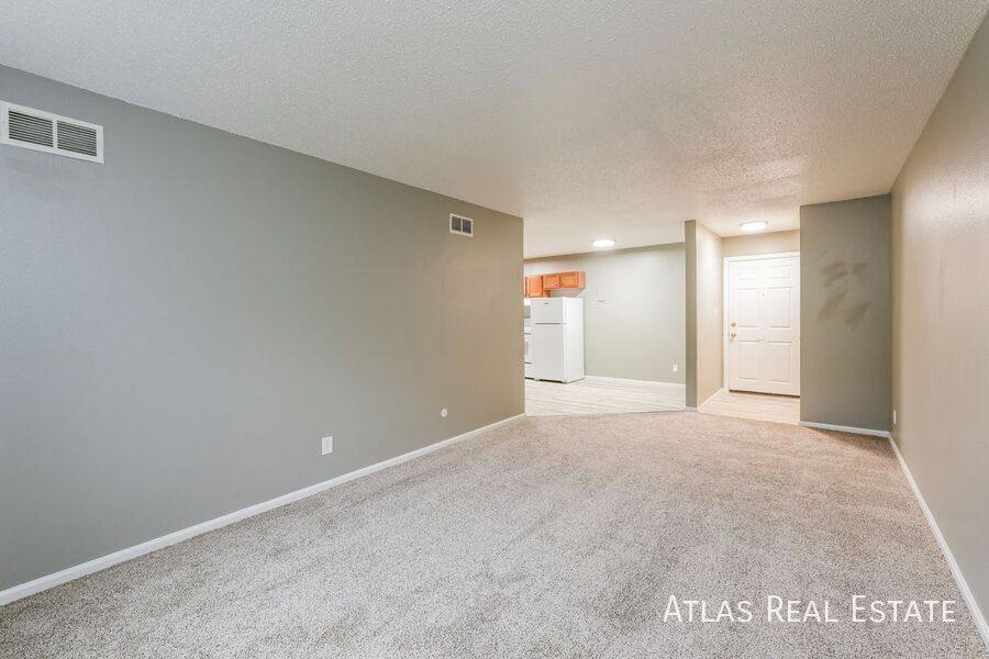 Apartment for rent at 2614 E Fountain Blvd #307, Colorado Springs, CO 80910