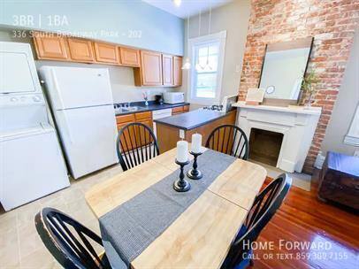 Apartment for rent at 336 S Broadway Park #202, Lexington, KY 40504