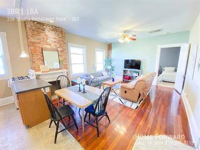 Apartment for rent at 336 S Broadway Park #202, Lexington, KY 40504