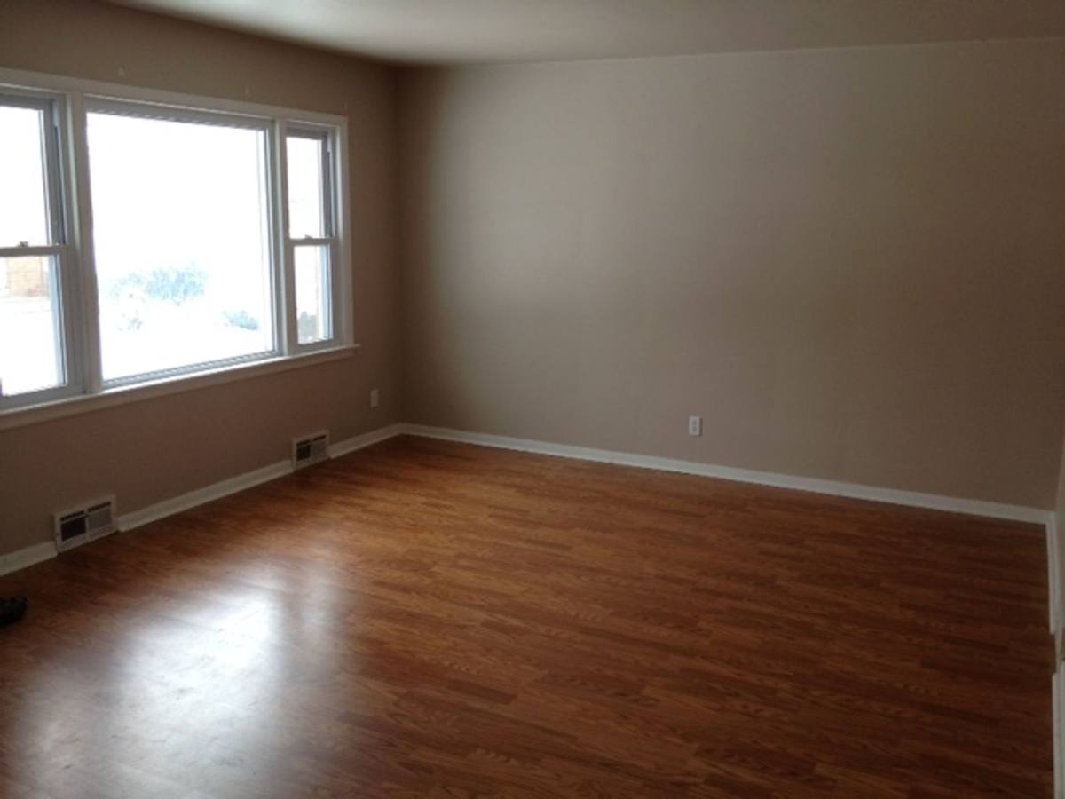 Apartment for rent at 1111-1115 E Hazard Ave, Peoria Heights, IL 61616