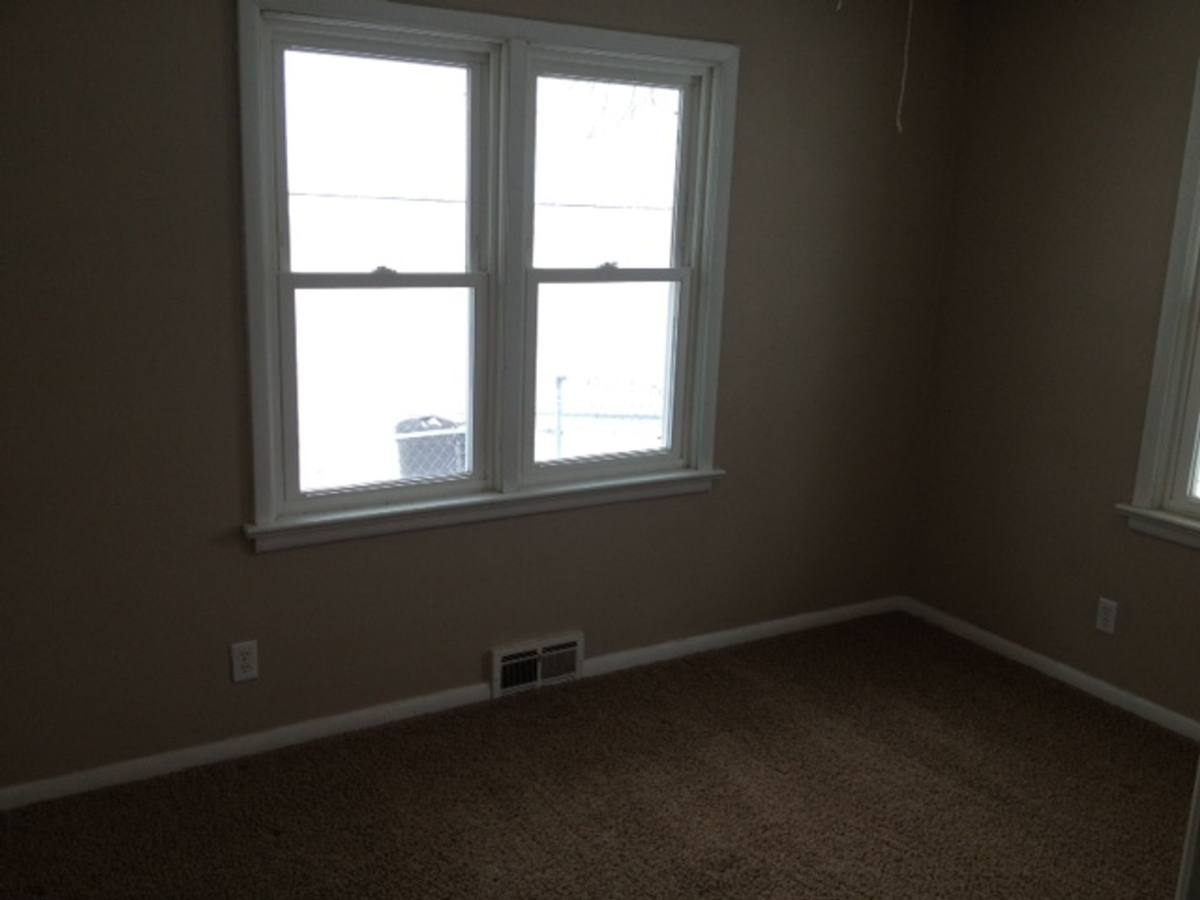 Apartment for rent at 1111-1115 E Hazard Ave, Peoria Heights, IL 61616