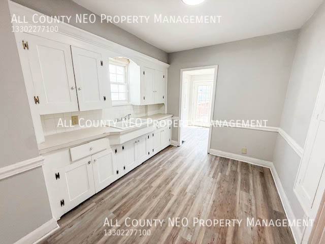 House for rent at 900 Roslyn Ave SW, Canton, OH 44710