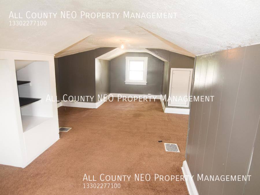 House for rent at 1241 Bedford Ave SW, Canton, OH 44710