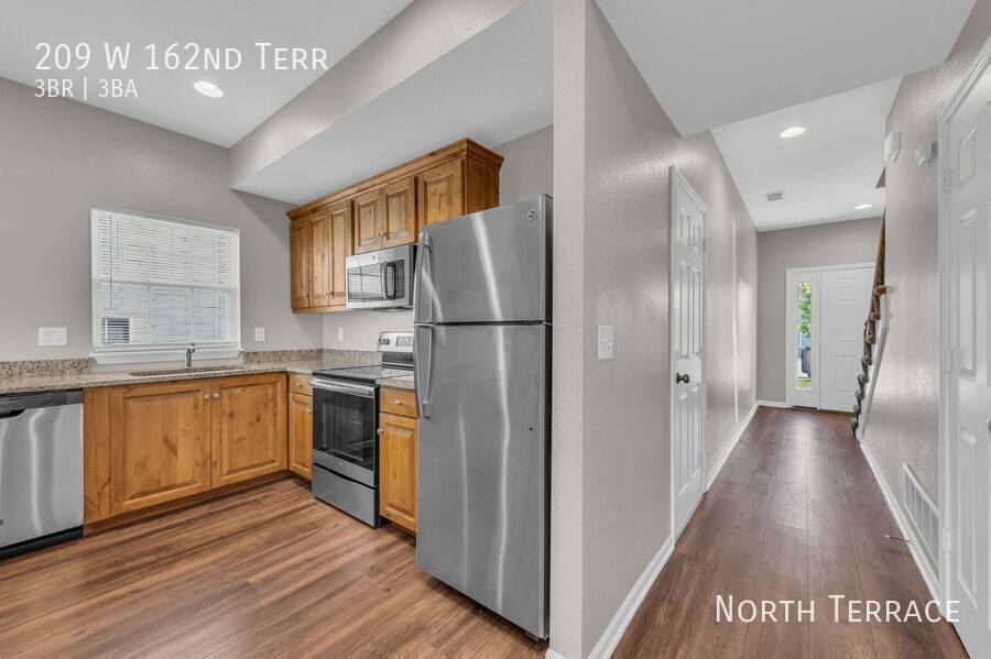Townhouse for rent at 209 W 162nd Terrace, Belton, MO 64012