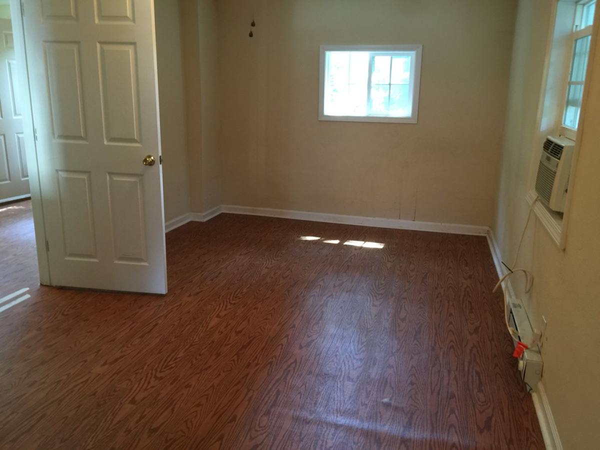 Apartment for rent at 118-B N Virginia, Fayetteville, NC 28305