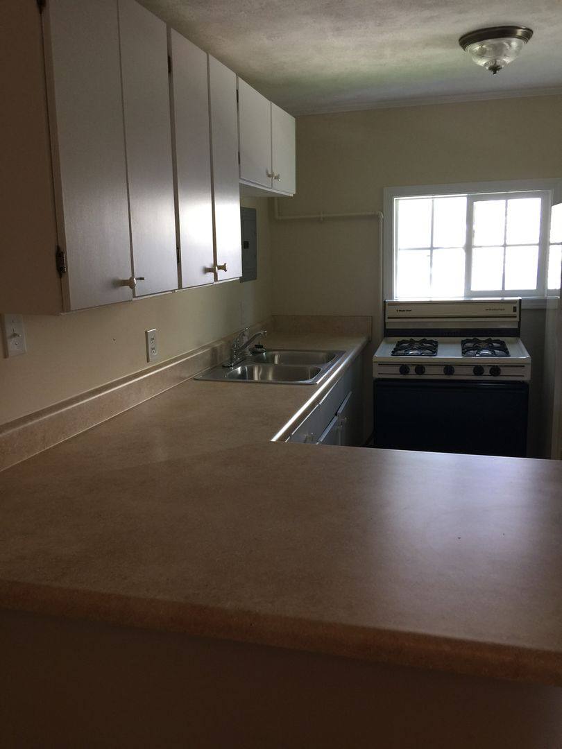 Apartment for rent at 118-B N Virginia, Fayetteville, NC 28305