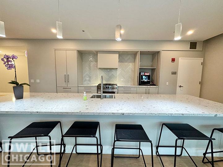 Apartment for rent at 3740 N Halsted St, Chicago, IL 60613