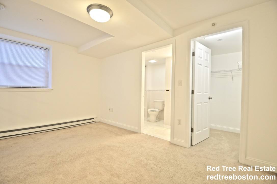 Apartment for rent at 457 Centre St #106, Newton, MA 02458
