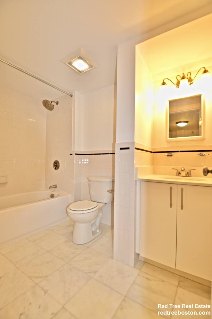 Apartment for rent at 457 Centre St #106, Newton, MA 02458
