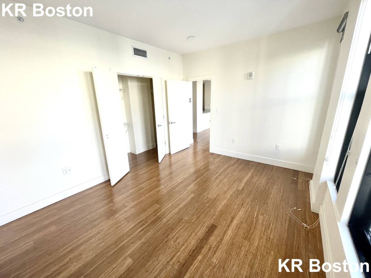 Apartment for rent at 8 Winter St, Boston, MA 02108