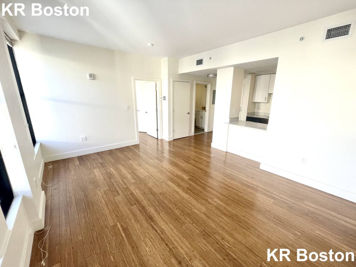 Apartment for rent at 8 Winter St, Boston, MA 02108