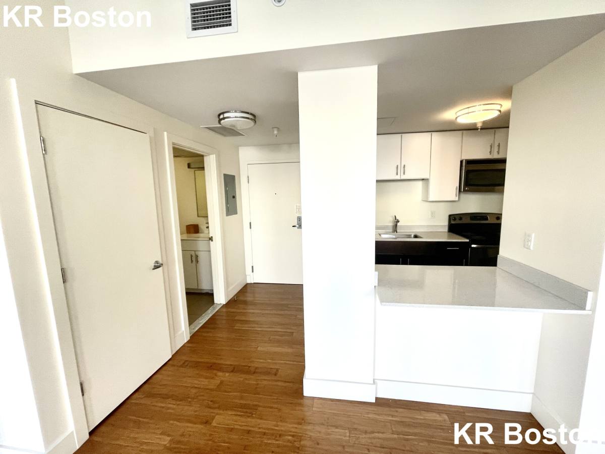 Apartment for rent at 8 Winter St, Boston, MA 02108