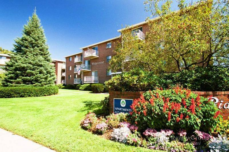 Apartment for rent at 5118 Washington St, West Roxbury, MA 02132
