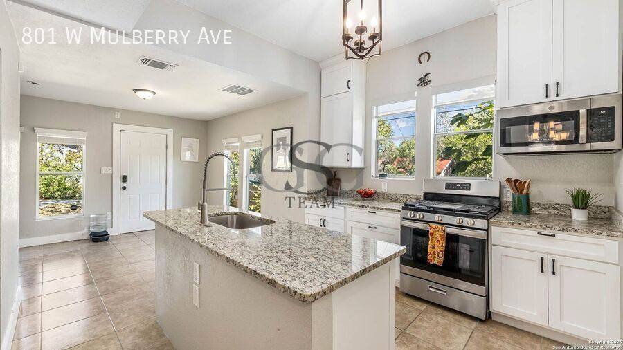 House for rent at 801 W Mulberry Ave, San Antonio, TX 78212