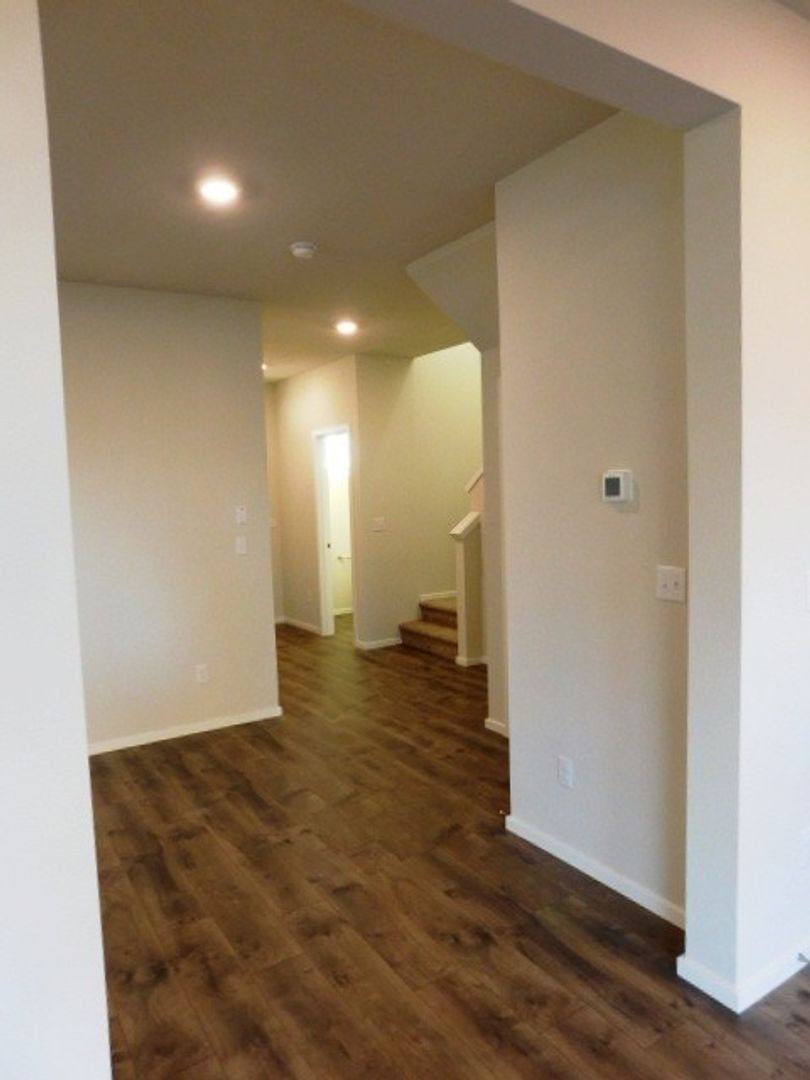 House for rent at 4707 Astronaut Ave NE, Salem, OR 97305