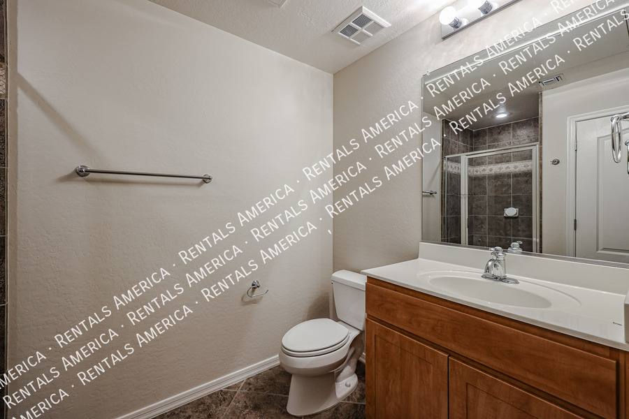 Apartment for rent at 16 W Encanto Blvd #605, Phoenix, AZ 85003