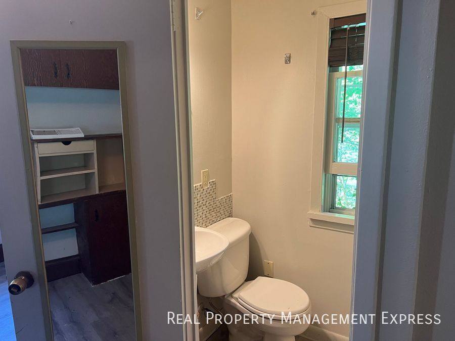 House for rent at 925 N Blauvelt Ave, Sioux Falls, SD 57103