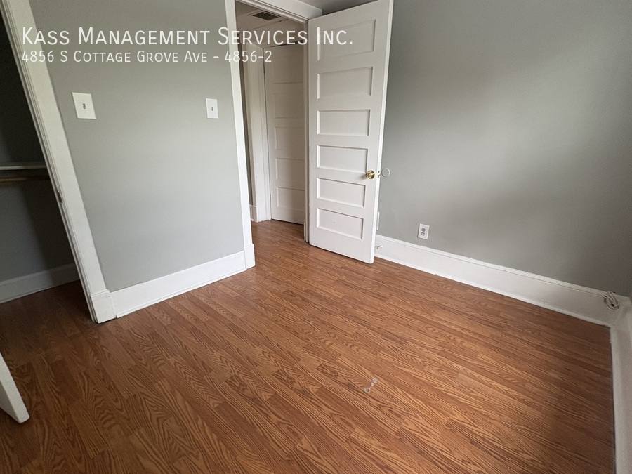 Apartment for rent at 4856 S Cottage Grove Ave #2, Chicago, IL 60615