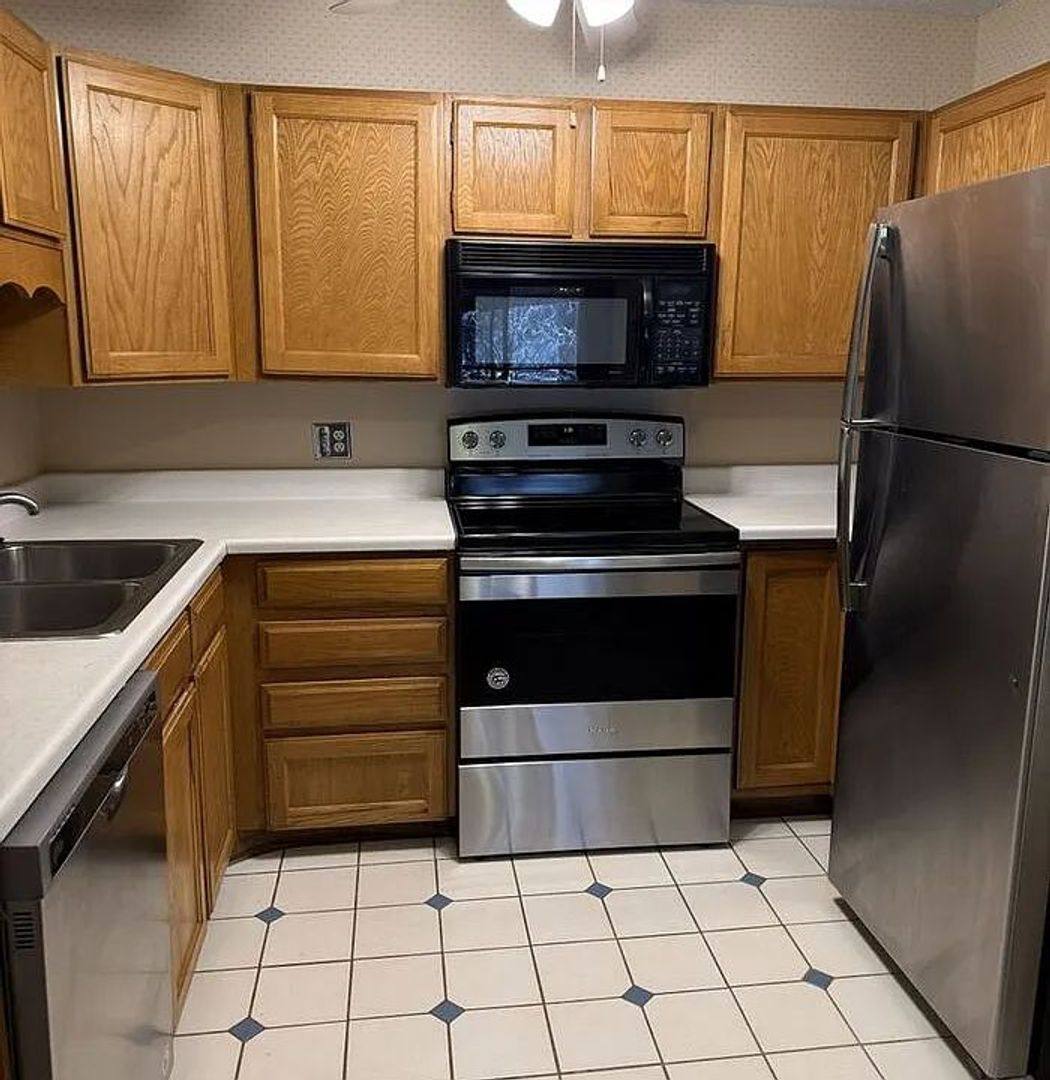 Condo for rent at 13500 E Cornell Ave #BLDG 206, 110, Aurora, CO 80014