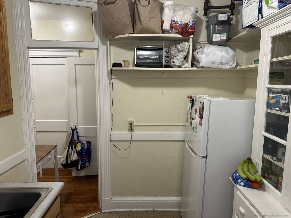 Apartment for rent at 91 Gordon St #8, Brighton, MA 02135