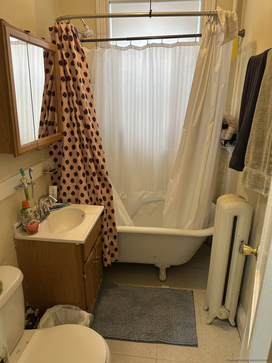 Apartment for rent at 91 Gordon St #8, Brighton, MA 02135